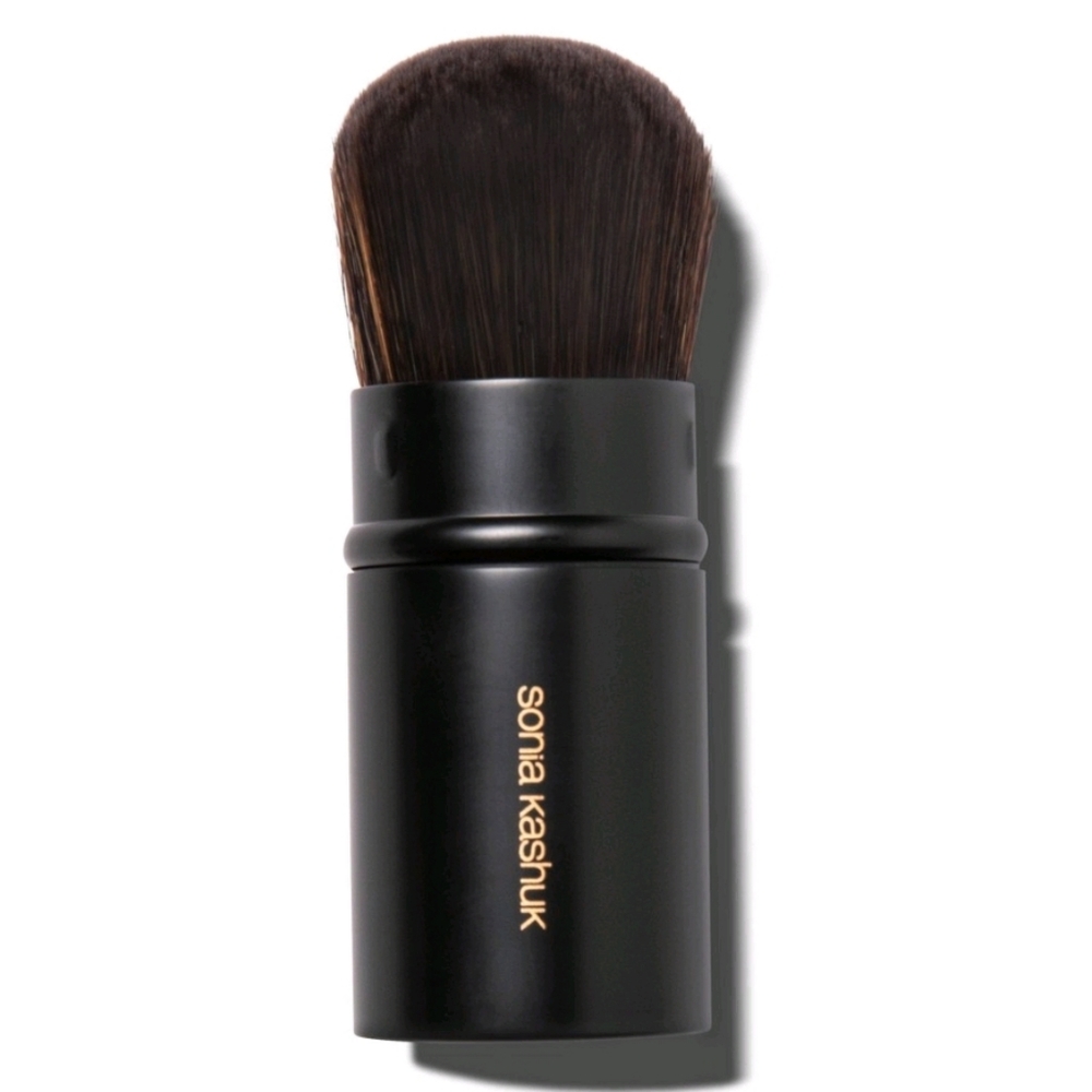 Sonia Kashuk retractable powder brush!